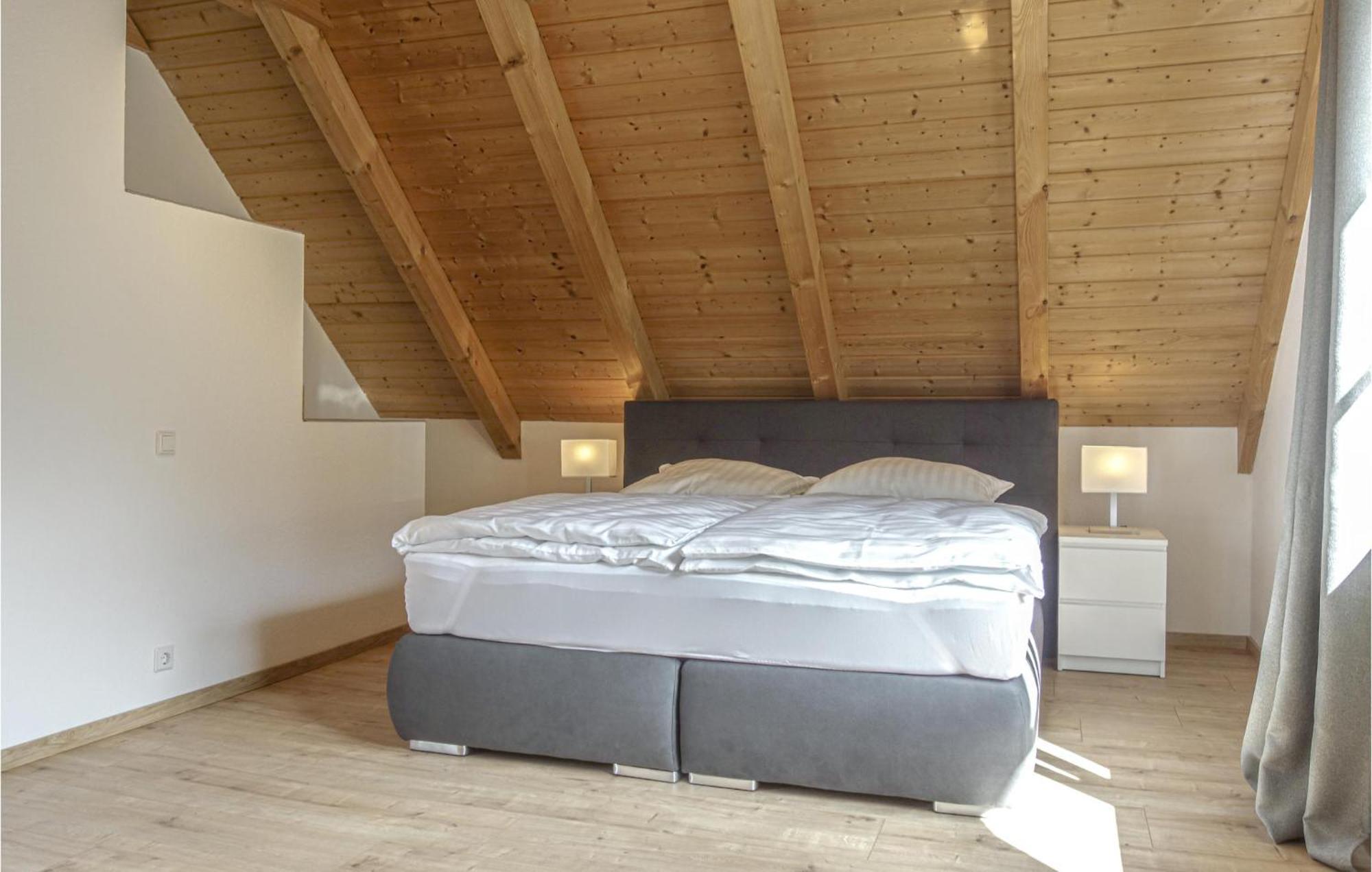 Gorgeous Home In Attendorn With Kitchen Εξωτερικό φωτογραφία